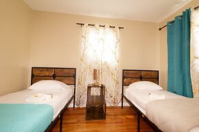 Cheerful & Beautiful 3-Bedroom Ranch