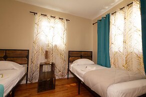 Cheerful & Beautiful 3-Bedroom Ranch