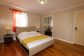 Cheerful & Beautiful 3-Bedroom Ranch