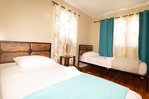 Cheerful & Beautiful 3-Bedroom Ranch