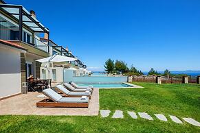 Sunny Villa Grande in Kassandra