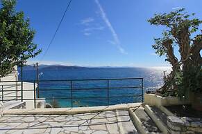 Alexandra Studio in Katavolos