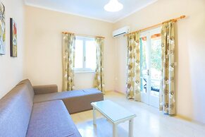 Villa Kiki in Corfu With 2 Bedrooms and 1 Bathrooms