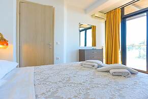 Kalma Villa Dio in Moudania