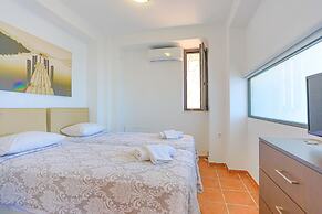 Kalma Villa Dio in Moudania