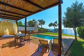 Kalma Villa Dio in Moudania