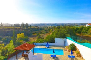 Villa Ira Finiki in Latchi