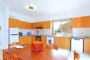 Villa Ira Finiki in Latchi