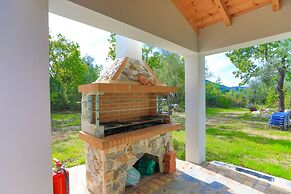 Achilleion Forest Villa