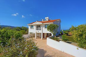 Villa Stavriella in Latchi