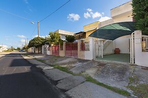 2689 Dalia House by Barbarhouse