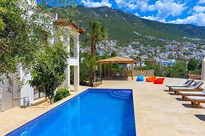 Villa Eos in Kalkan With 3 Bedrooms and 4 Bathrooms