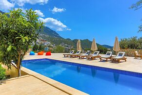 Villa Eos in Kalkan With 3 Bedrooms and 4 Bathrooms