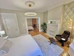 The Warhola Bloomfield