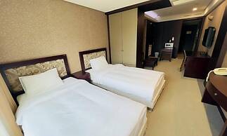 Centum Victoria Hotel