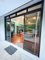 Captivating 1-bed House in Koror