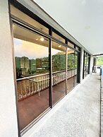 Captivating 1-bed House in Koror