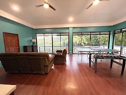 Captivating 1-bed House in Koror