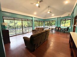 Captivating 1-bed House in Koror