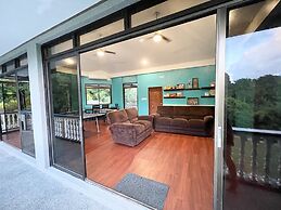 Captivating 1-bed House in Koror