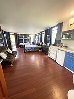 Captivating 1-bed House in Koror