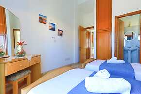 Lemon Grove Villa Ena