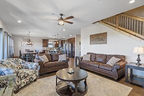 Lakefront Haven 9 Bedroom Home by RedAwning