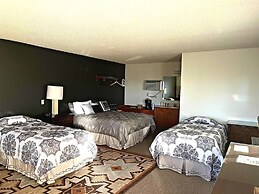 Furnas County Lodging