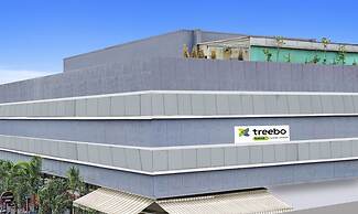 Treebo Classic Grande, Camp