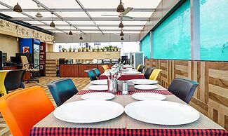 Treebo Classic Grande, Camp