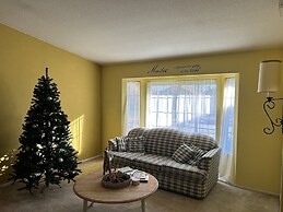 Country Holiday House