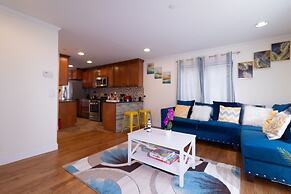 Yachtsman's Cove with 3-Levels