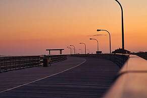 Yachtsman's Cove with 3-Levels