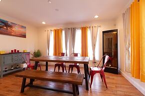 Yachtsman's Cove with 3-Levels