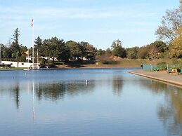 Yachtsman's Cove with 3-Levels