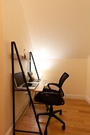 Yachtsman's Cove with 3-Levels