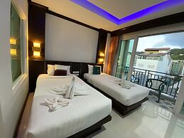 77 Patong Hotel & Spa