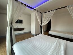 77 Patong Hotel & Spa