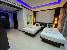 77 Patong Hotel & Spa