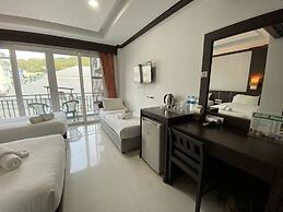 77 Patong Hotel & Spa