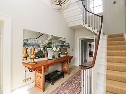 Rockstowes House