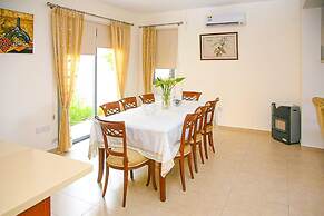 Villa Angelena in Fasli