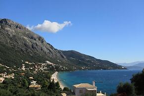 Tinas Apartment in Mparmpati