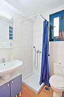 Tinas Apartment in Mparmpati