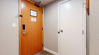 Village Monache #311 2 Bedroom Condo by RedAwning