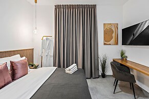 La Finca Boutique Suites - Old City