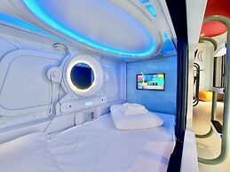 Atypicap Capsule Hostel