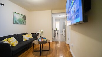 Deluxe single bed 1st FL in Elmhurst NY