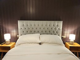 The Swan - A Colombo Edition Hotel