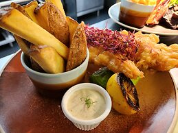 The Swan - A Colombo Edition Hotel